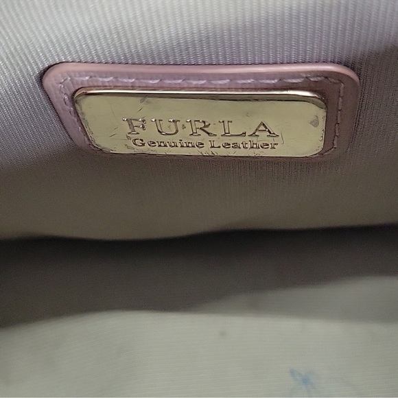 Elegant Pink Chain Shoulder Bag - Picture 12 of 12